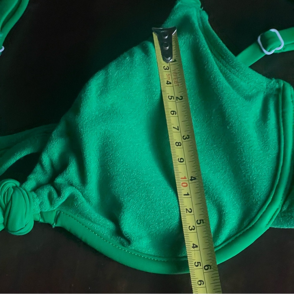 Sanctuary  Swim Sandbar  Kelly Green Solid  Bikini Set Size Medium - Picture 9 of 12